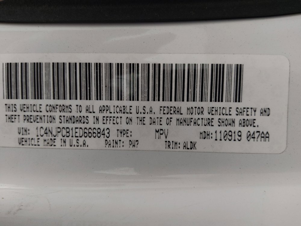 Used 2014 Jeep Patriot Limited w/ Sun/Sound Group FWD image 33