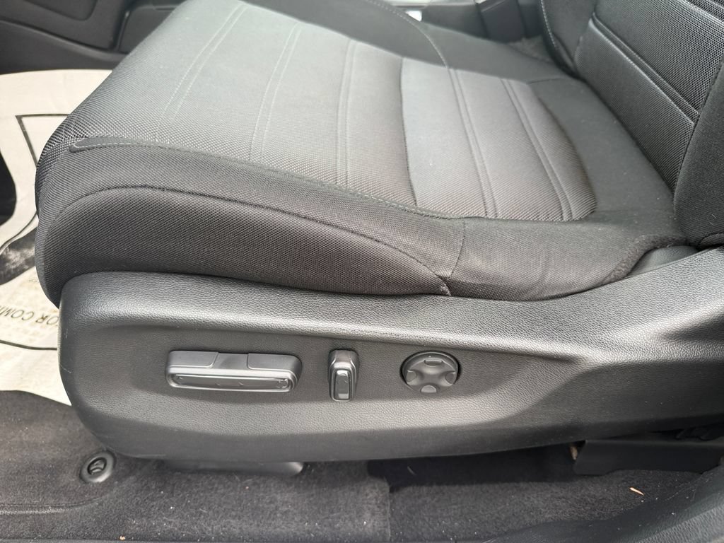 Used 2021 Honda CR-V EX image 13