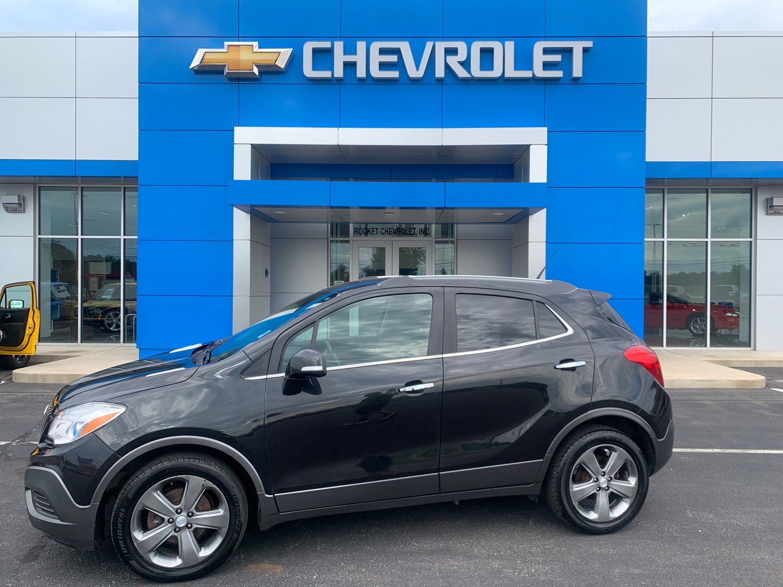 Used 2014 Buick Encore FWD image 1