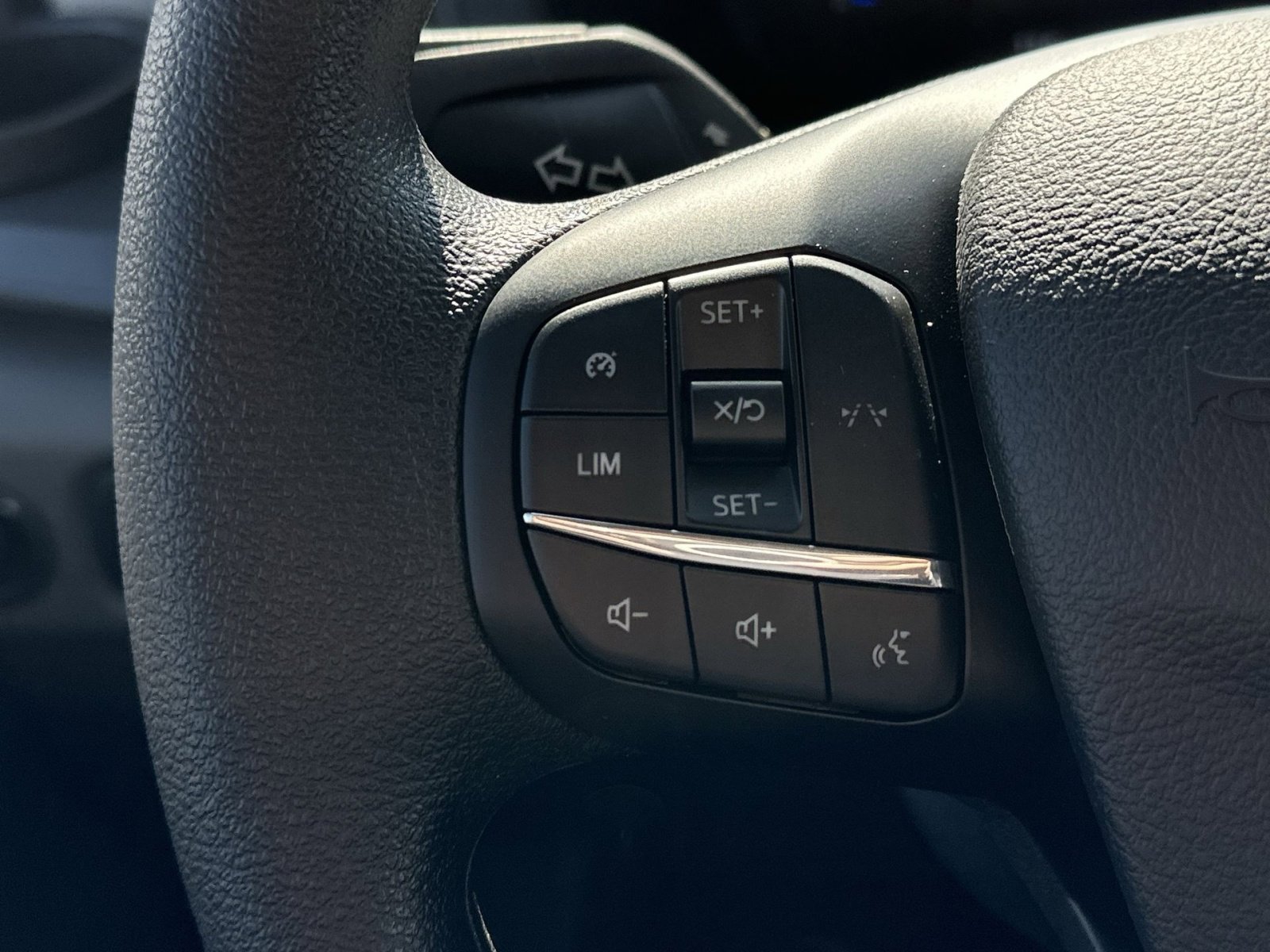 New 2026 Ford Transit 250 148 Medium Roof w/ Load Area Protection Package image 21