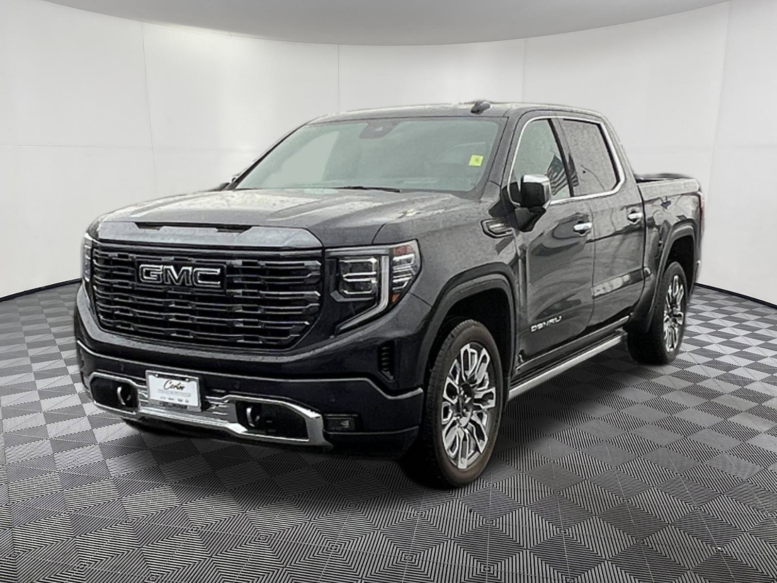 Used 2023 GMC Sierra 1500 Denali Ultimate image 3