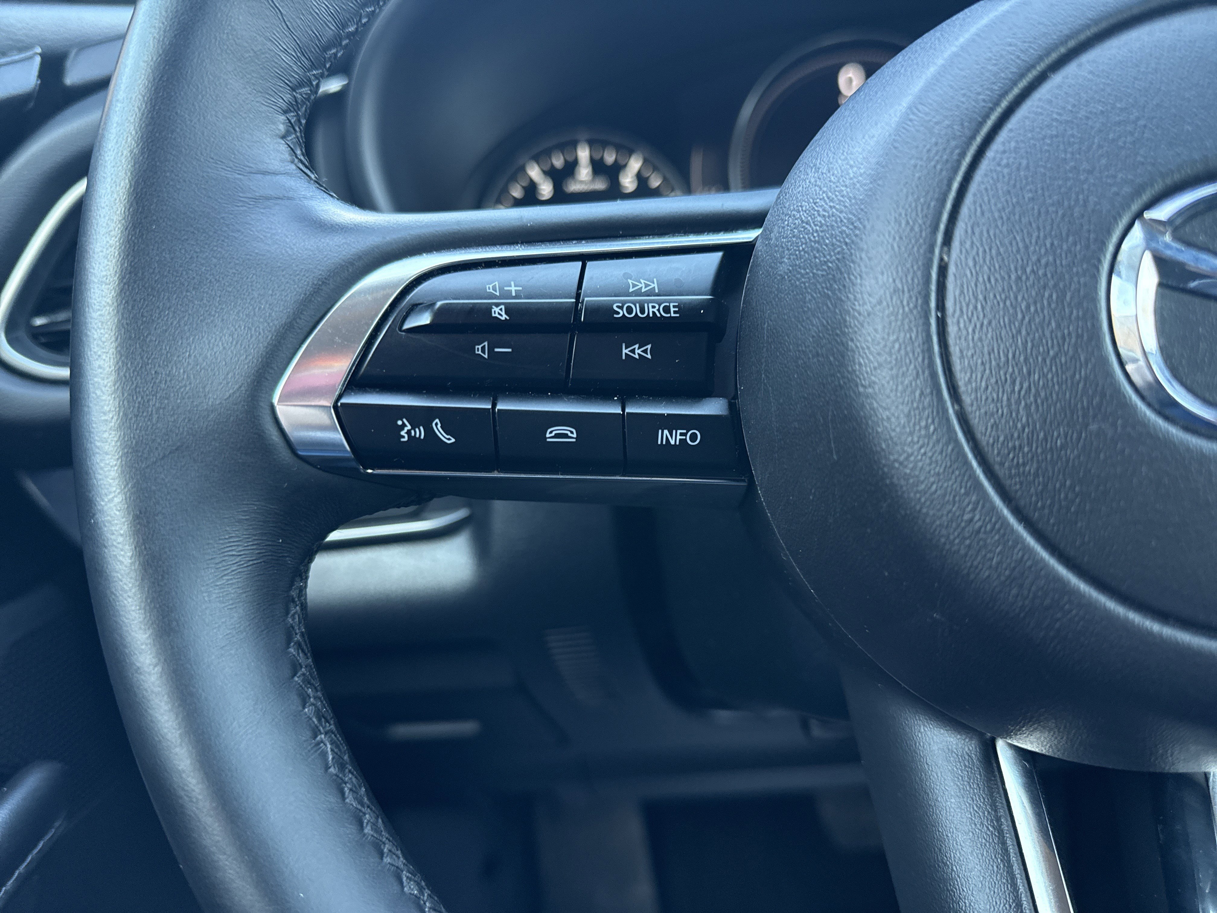 Certified 2025 MAZDA CX-30 AWD 2.5 S w/ Select Sport Pkg image 18