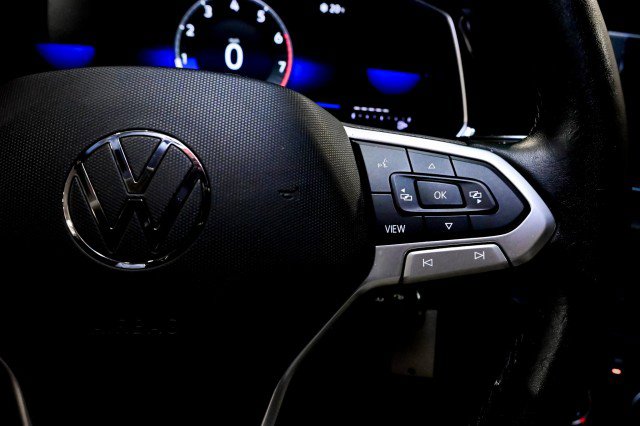 Used 2024 Volkswagen Jetta Sport image 38