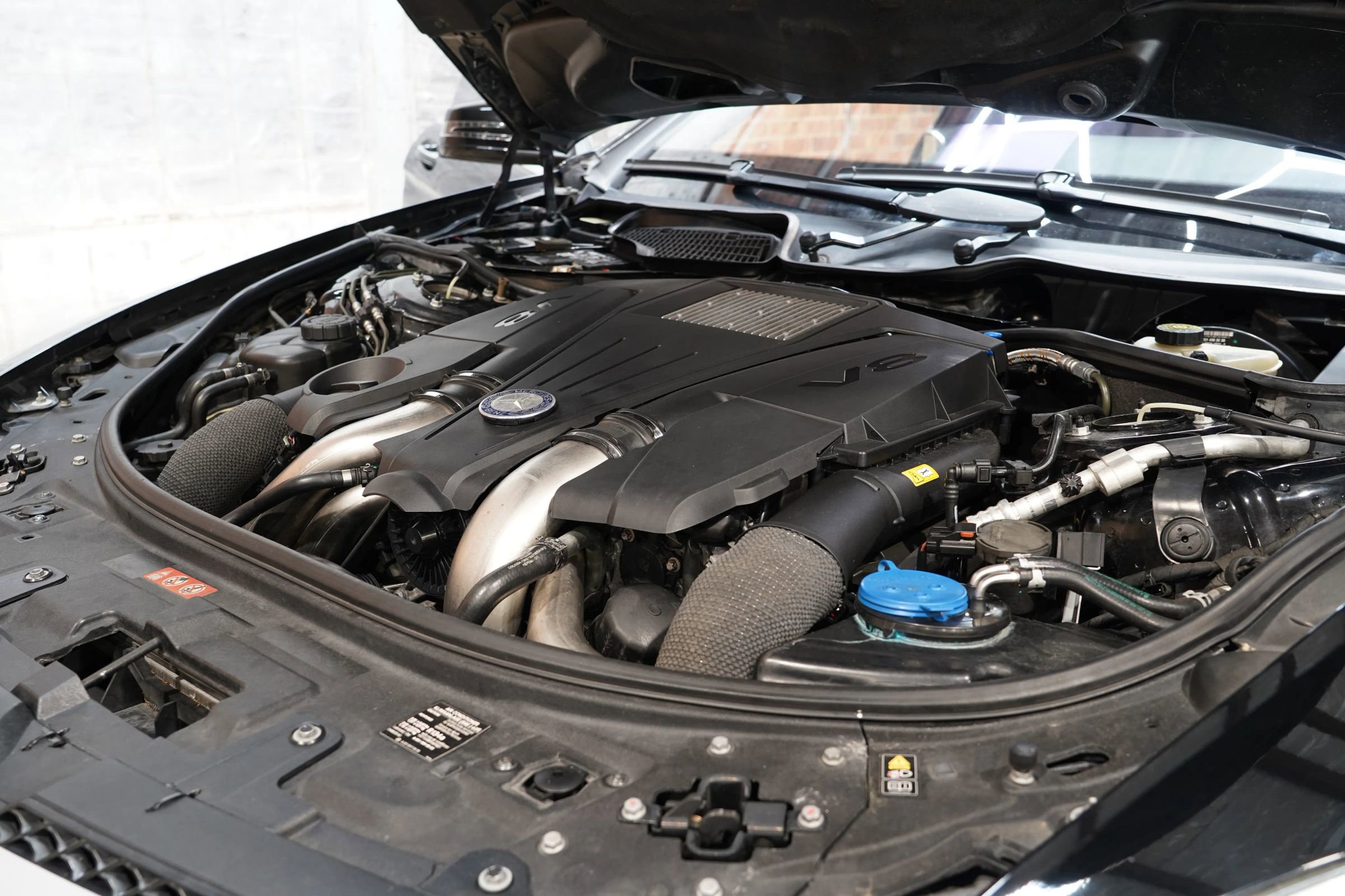 Used 2011 Mercedes-Benz CL 550 4MATIC w/ Sport Pkg Plus One image 30