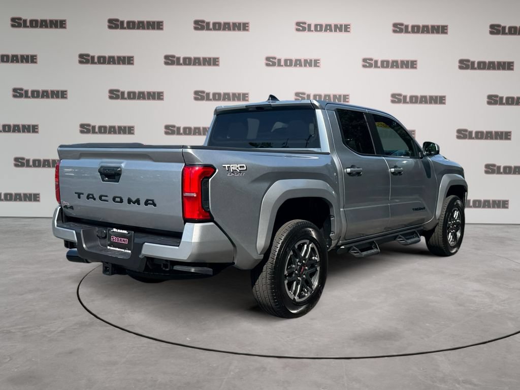Used 2025 Toyota Tacoma TRD Sport AWD/4WD image 5