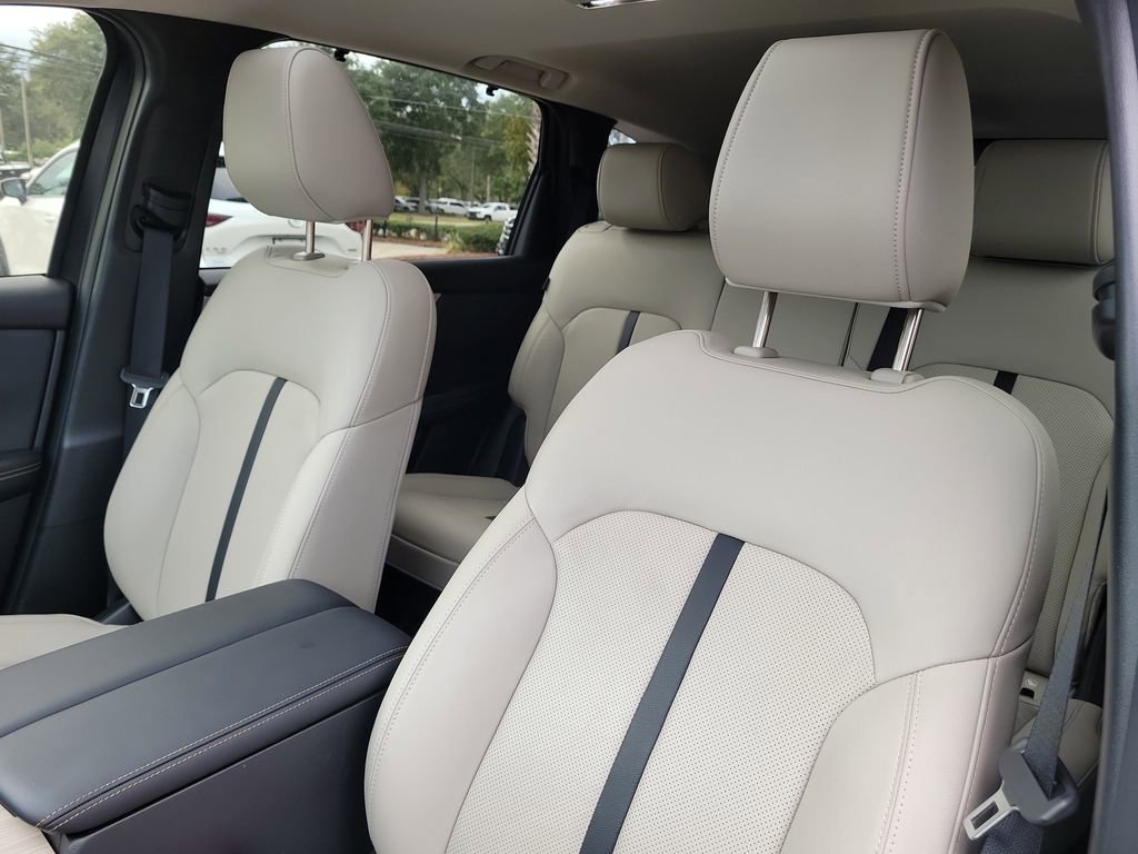 Certified 2025 MAZDA CX-90 3.3 Turbo w/ Preferred Package image 18