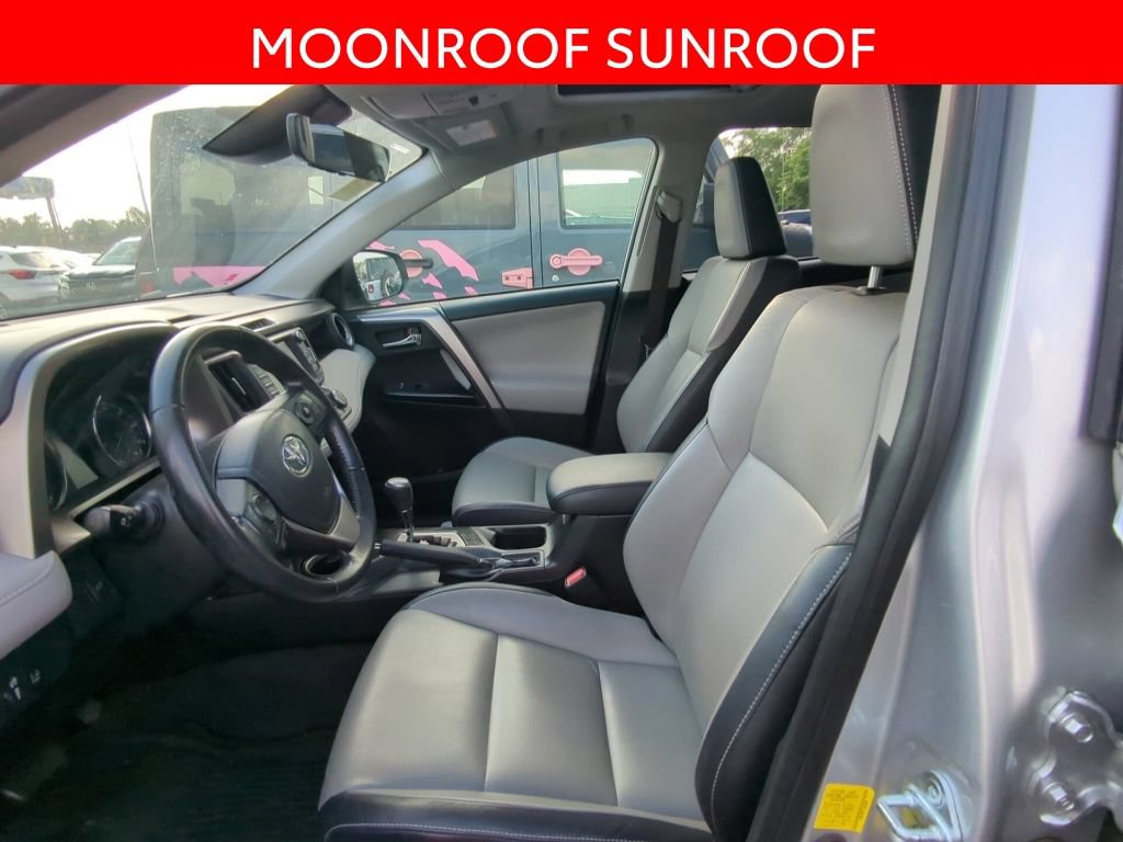 Used 2016 Toyota RAV4 Limited AWD/4WD image 6