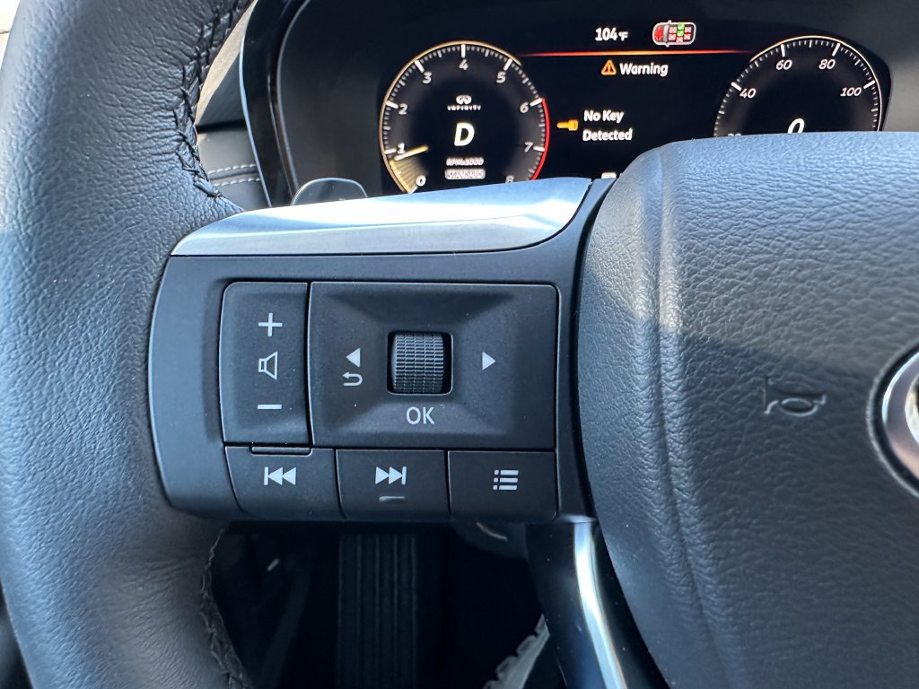 Used 2027 INFINITI QX60 Luxe w/ Cargo Package FWD image 27