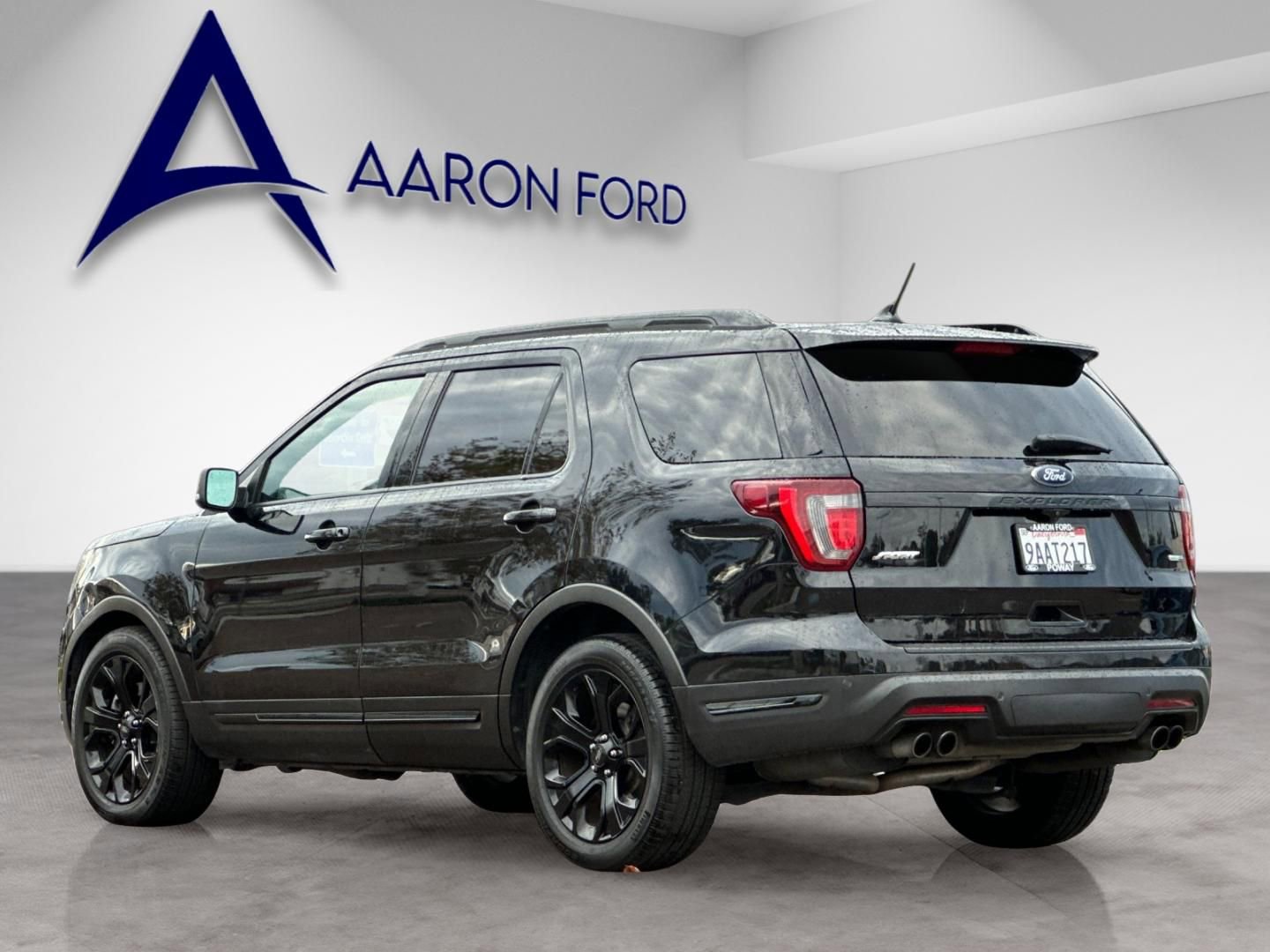 Used 2019 Ford Explorer Sport w/ Equipment Group 401A image 3