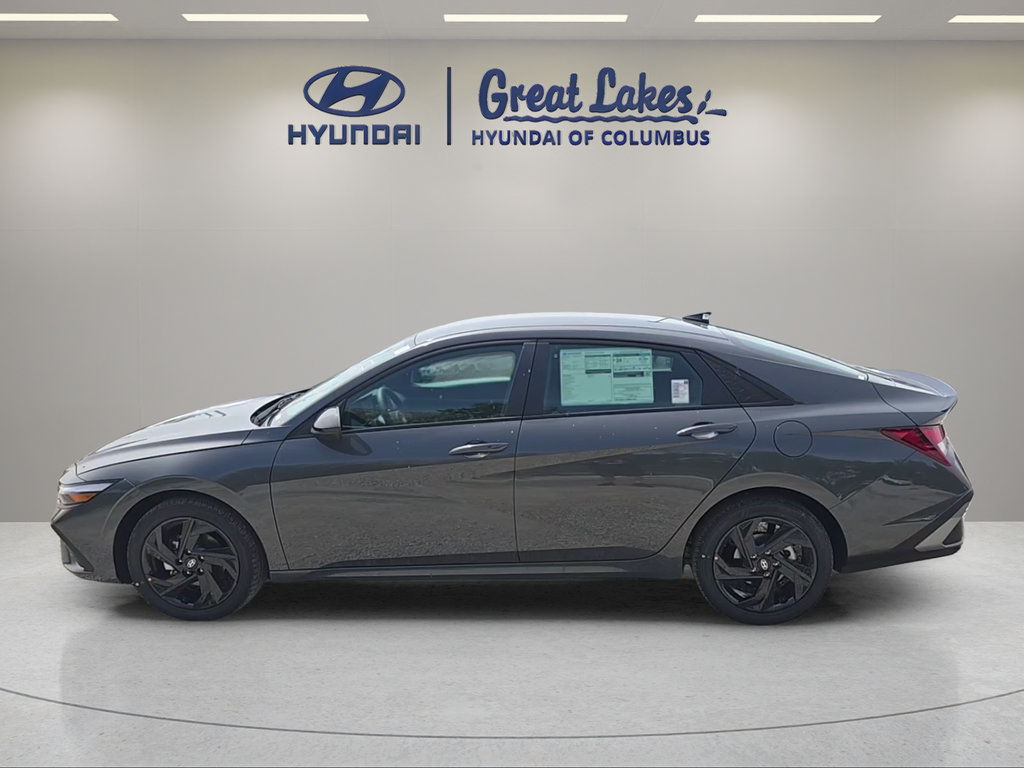 New 2026 Hyundai Elantra Sport FWD image 2