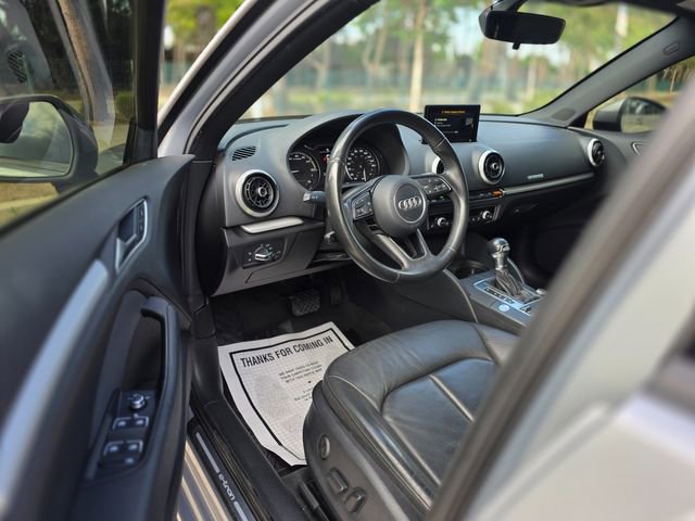 Used 2017 Audi A3 e-tron Premium FWD image 20