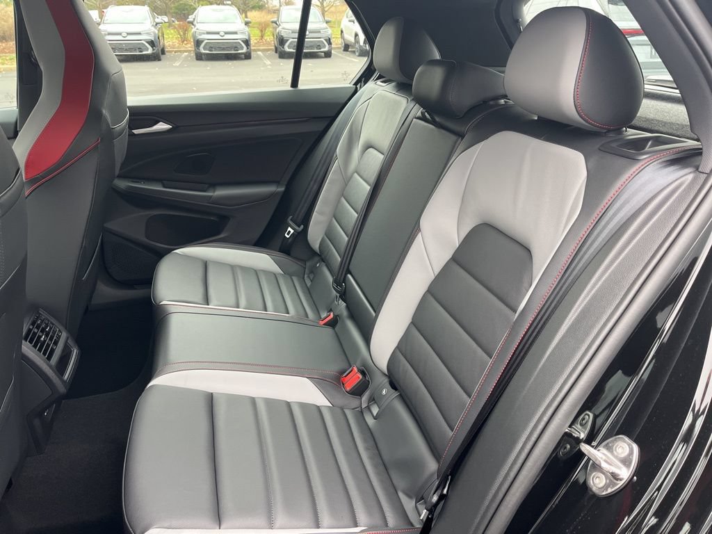 New 2026 Volkswagen GTI SE FWD image 25