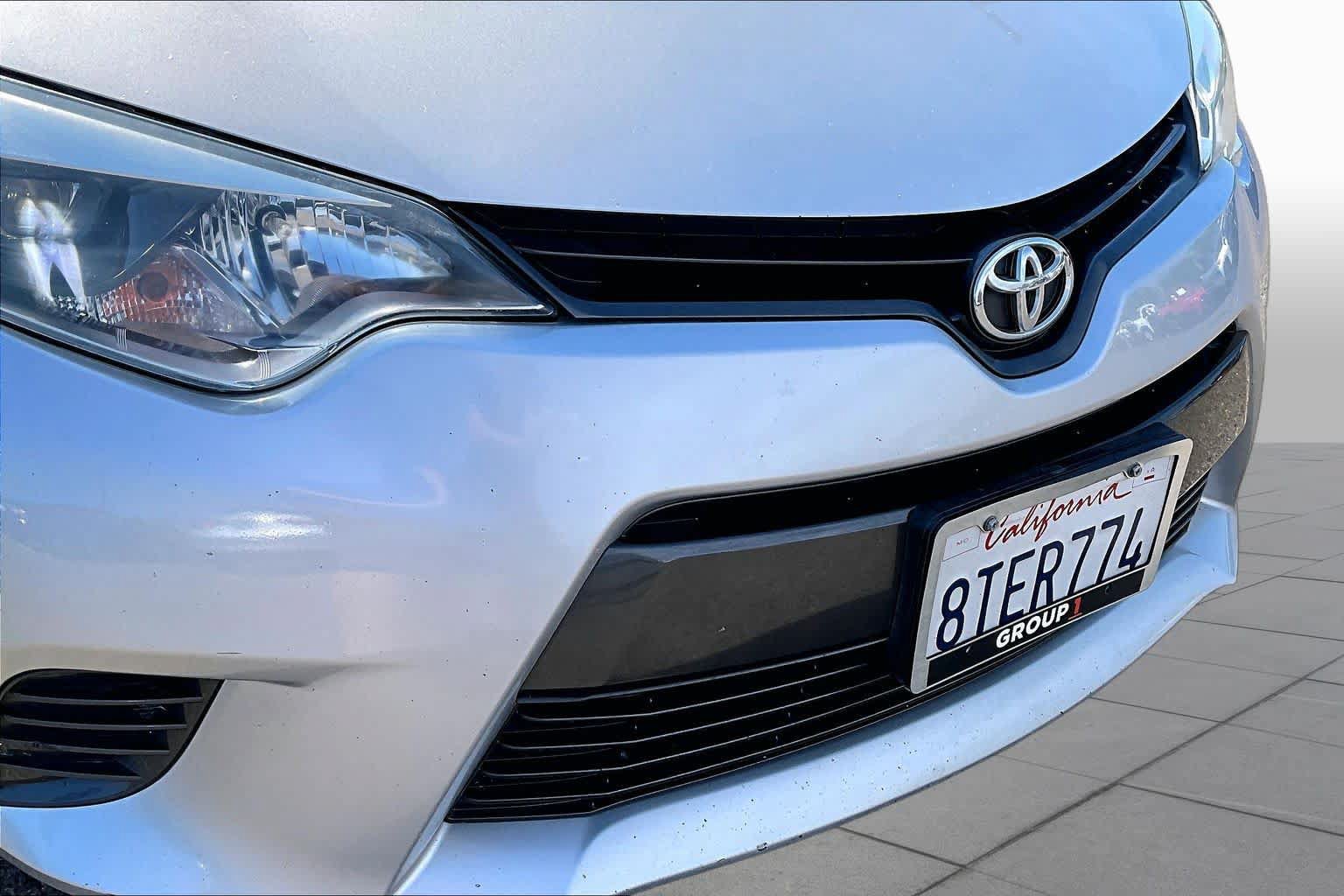 Used 2016 Toyota Corolla LE FWD image 28