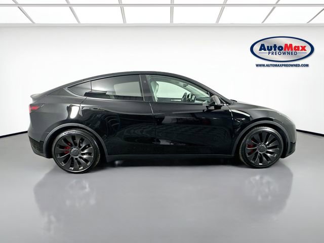 Used 2023 Tesla Model Y Performance AWD/4WD image 10