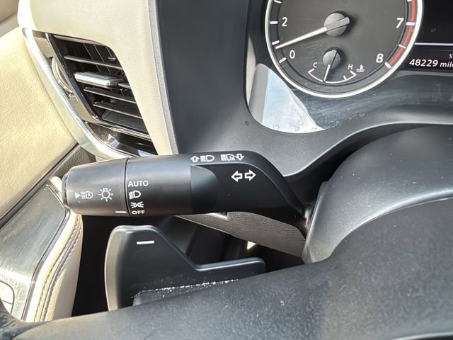 Used 2023 Nissan Rogue SL w/ SL Premium Package FWD image 19