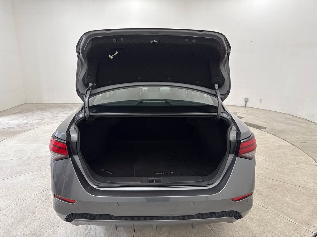 Used 2025 Nissan Sentra SV FWD image 26