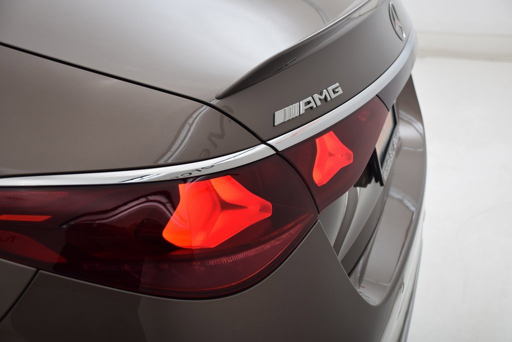 Used 2025 Mercedes-Benz E 53 AMG e 4MATIC Sedan image 12