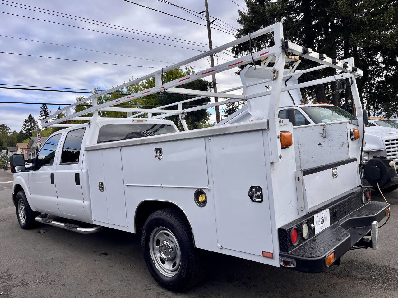 Used 2012 Ford F350 XL w/ PWR Equipment Group image 9
