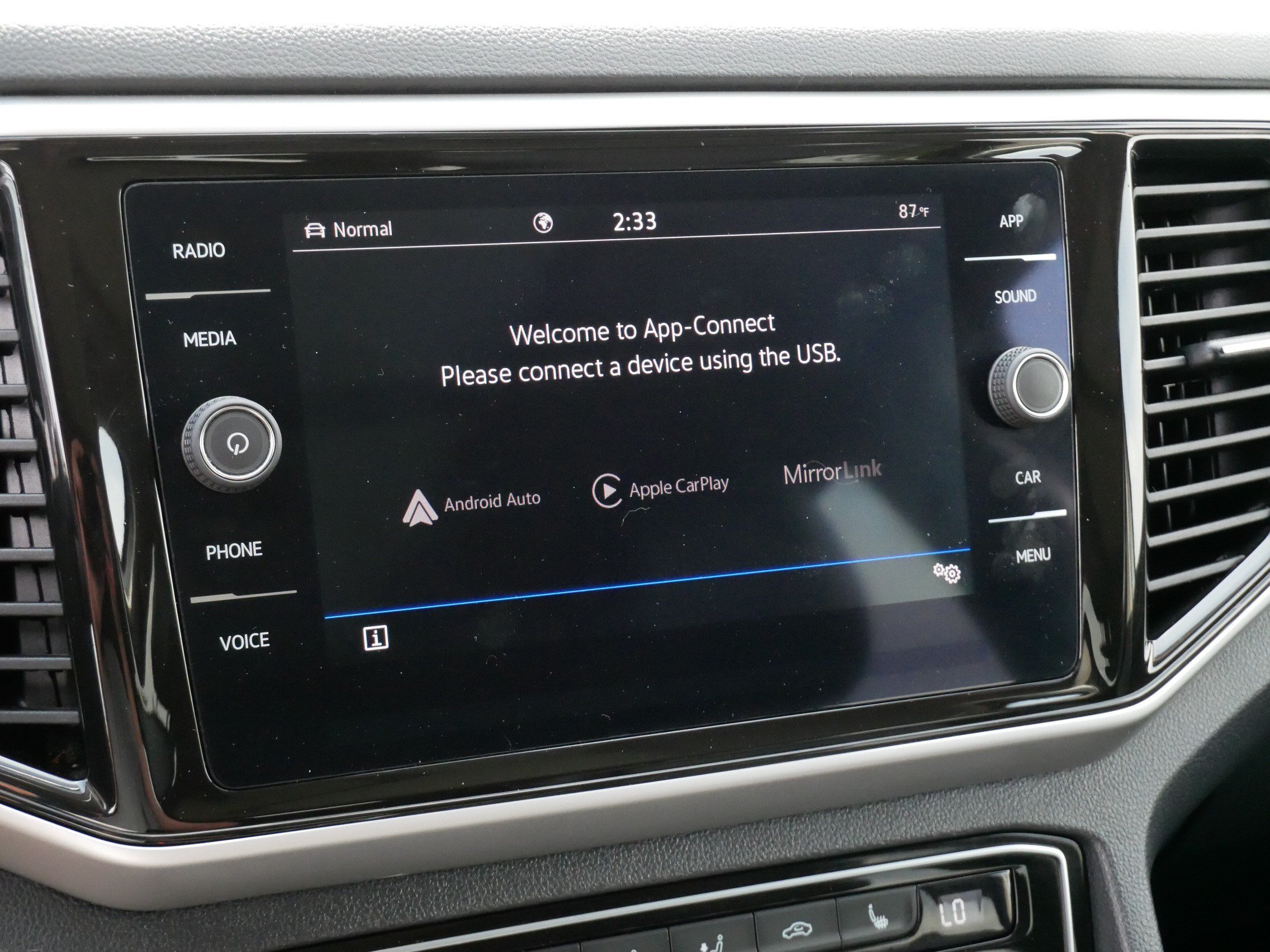 Certified 2022 Volkswagen Atlas SE AWD/4WD image 22