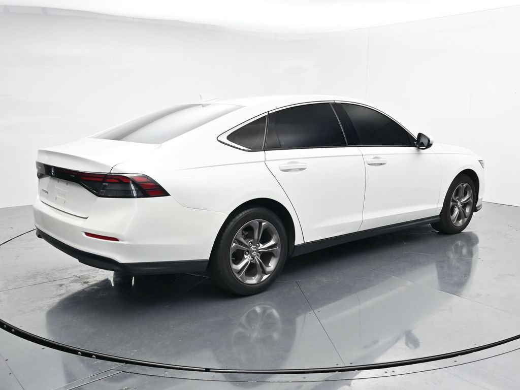 Used 2023 Honda Accord EX image 8