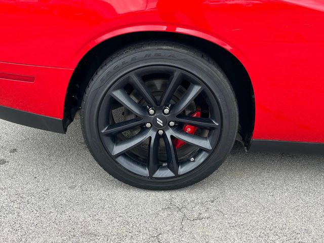 Certified 2022 Dodge Challenger GT w/ Performance Handling Group image 33