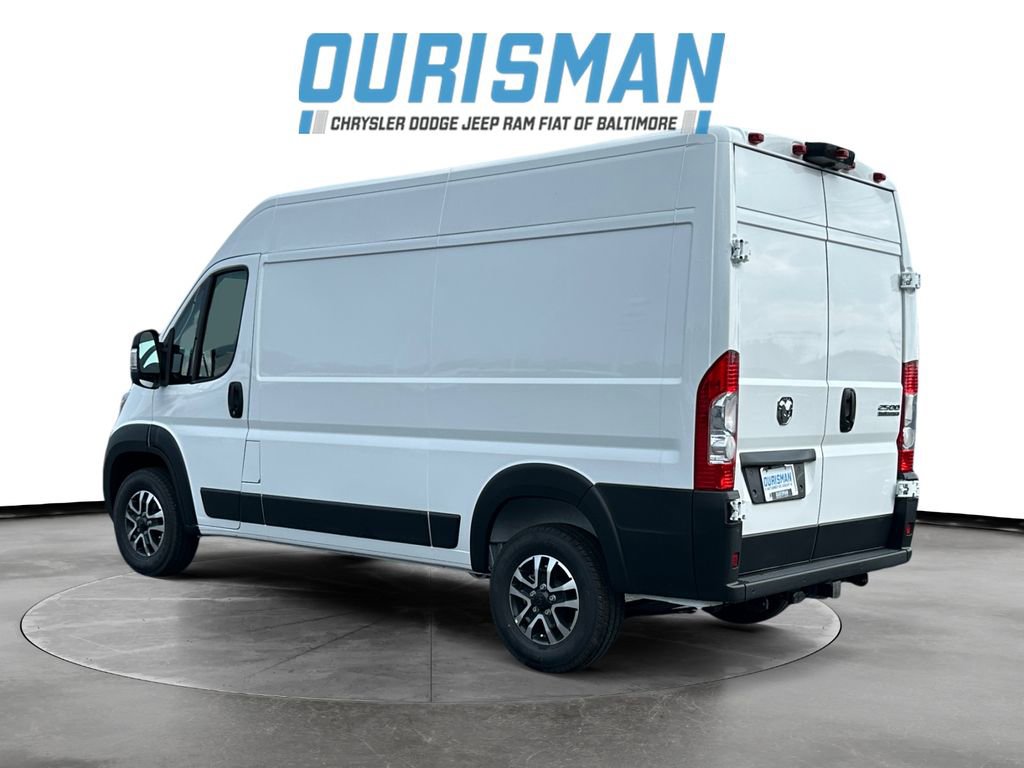 New 2025 RAM ProMaster 2500 w/ Quick Order Package 22G SLT image 4