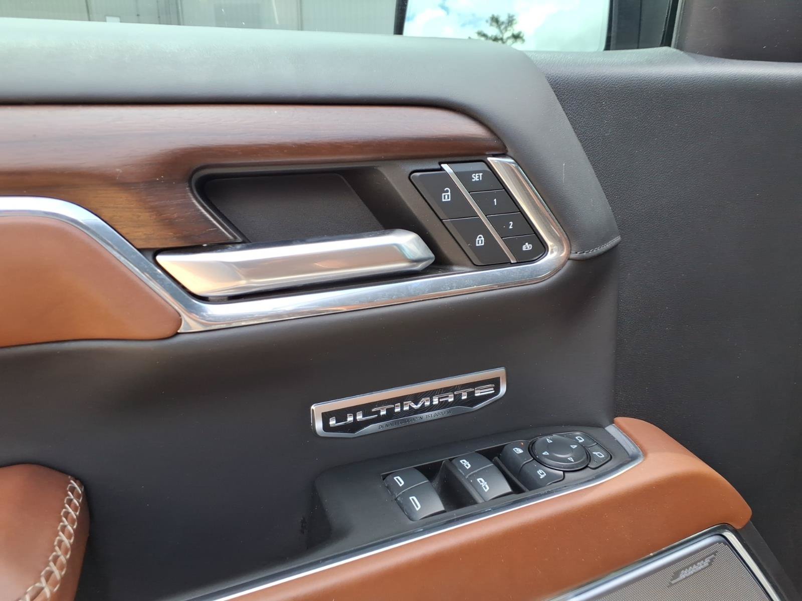 Used 2024 GMC Sierra 1500 Denali Ultimate AWD/4WD image 9
