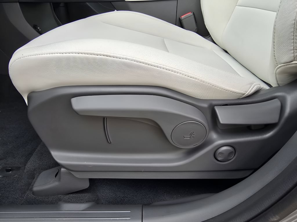 New 2026 Hyundai Santa Fe SE AWD/4WD image 16
