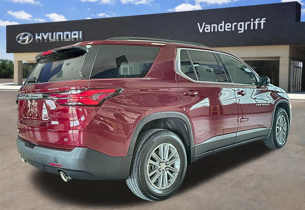 Used 2023 Chevrolet Traverse LT FWD image 3