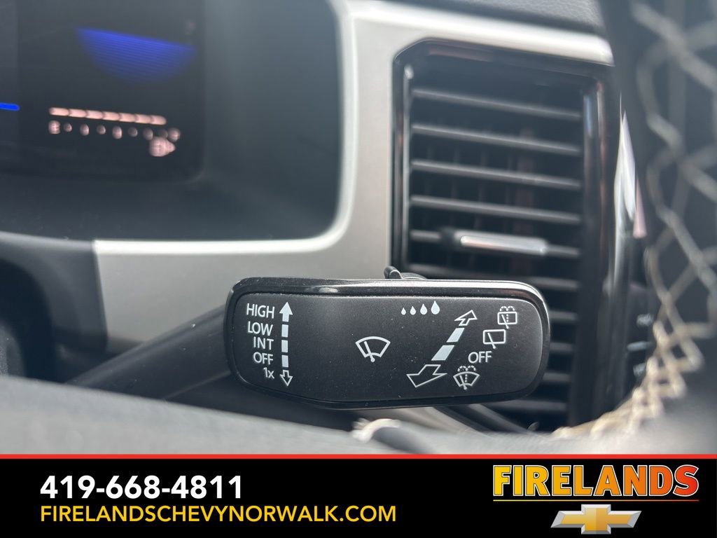 Used 2022 Volkswagen Atlas SE image 26