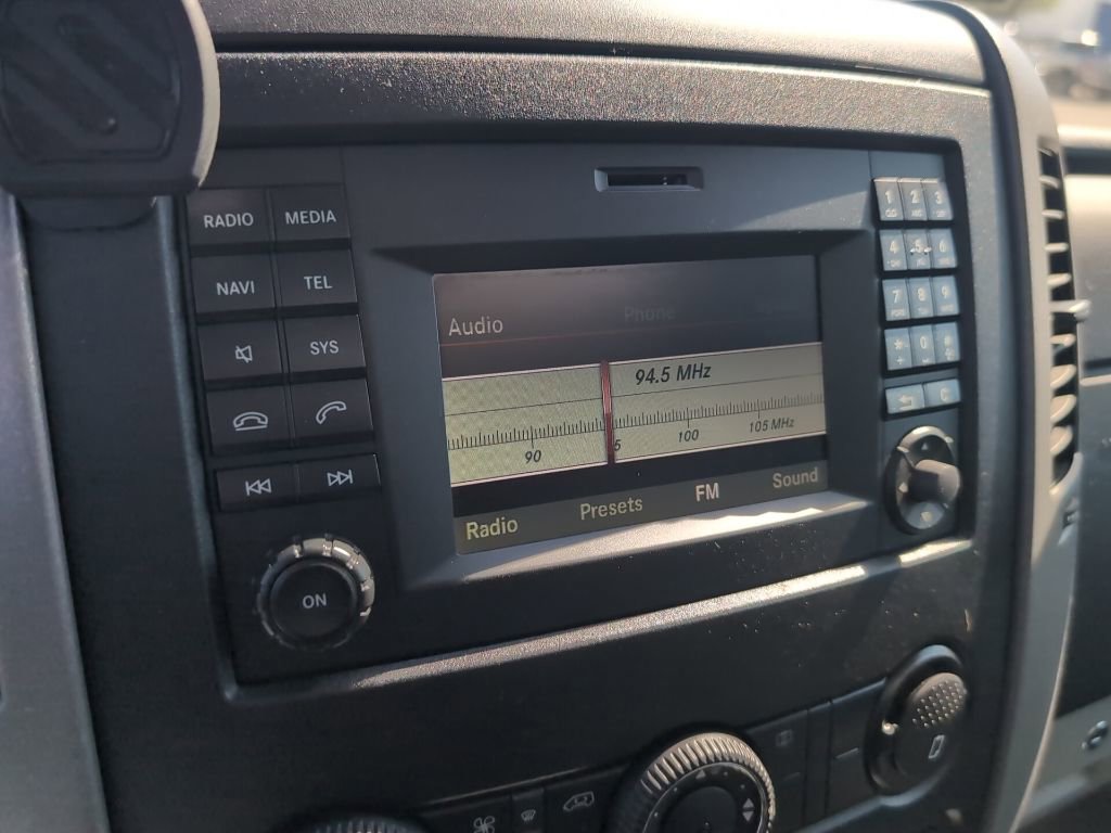 Used 2017 Mercedes-Benz Sprinter 3500 w/ Front Bench Seat Package image 18