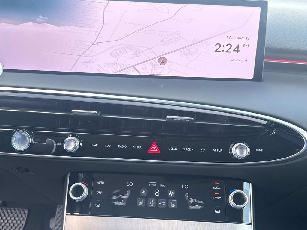 New 2027 Genesis GV70 2.5T Select AWD/4WD image 26