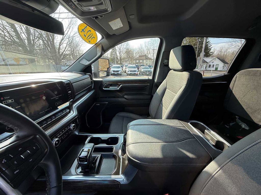 Used 2024 GMC Sierra 1500 Elevation w/ Preferred Package image 19