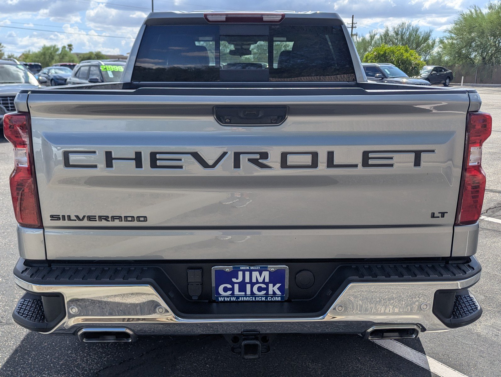 Used 2023 Chevrolet Silverado 1500 LT w/ Z71 Off-Road Package AWD/4WD image 3