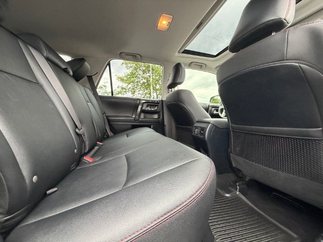 Used 2024 Toyota 4Runner TRD Off-Road Premium w/ Moonroof Package AWD/4WD image 18