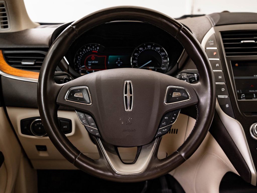 Used 2016 Lincoln MKC Reserve w/ Lincoln MKC Climate Package image 40