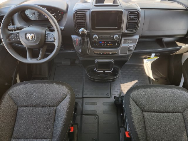 Used 2025 RAM ProMaster 2500 FWD image 25