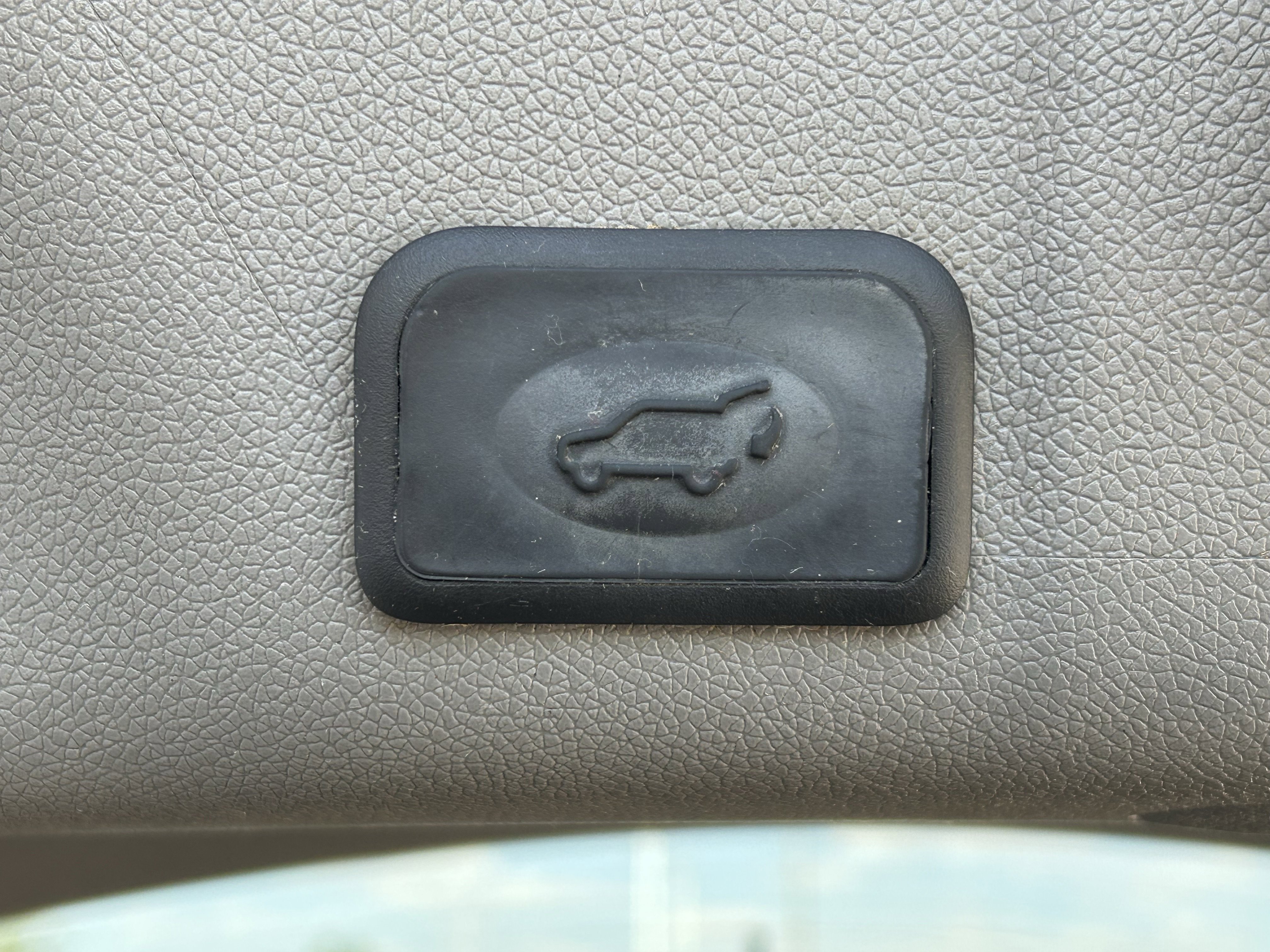 Used 2015 GMC Acadia SLE AWD/4WD image 24