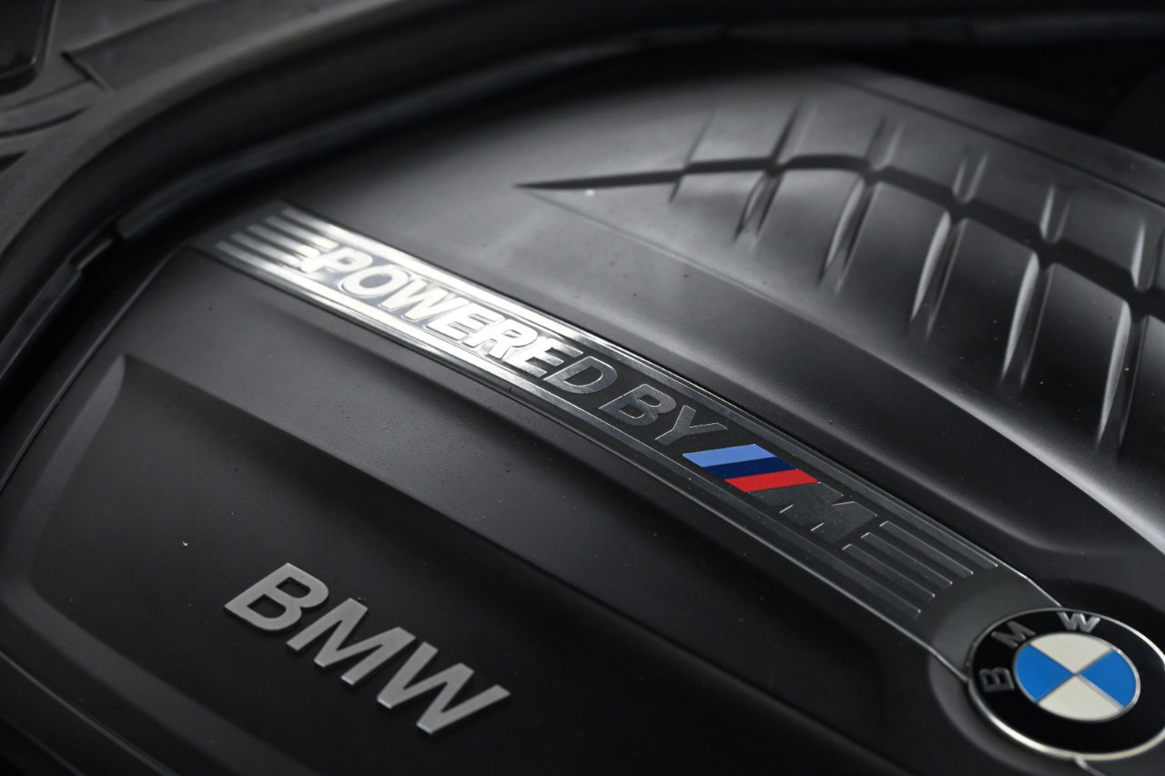 Used 2018 BMW M2 image 21