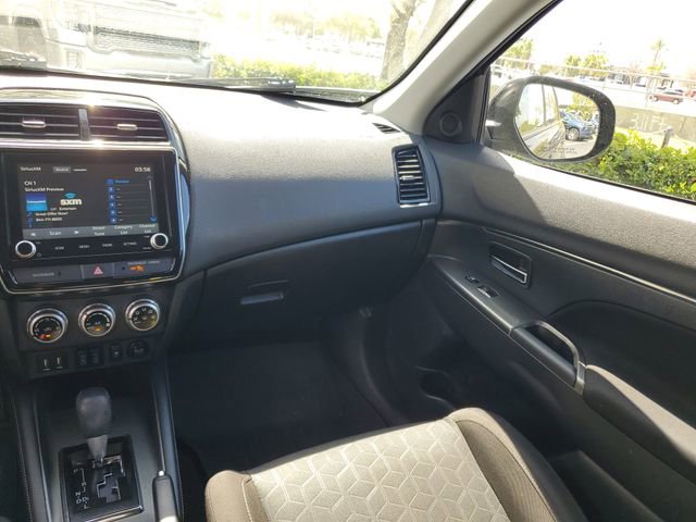 Used 2021 Mitsubishi Outlander Sport SE image 14