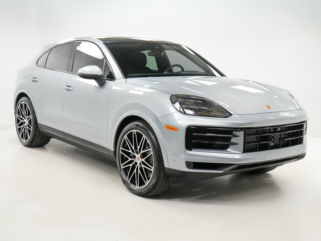 Certified 2026 Porsche Cayenne S AWD/4WD image 8
