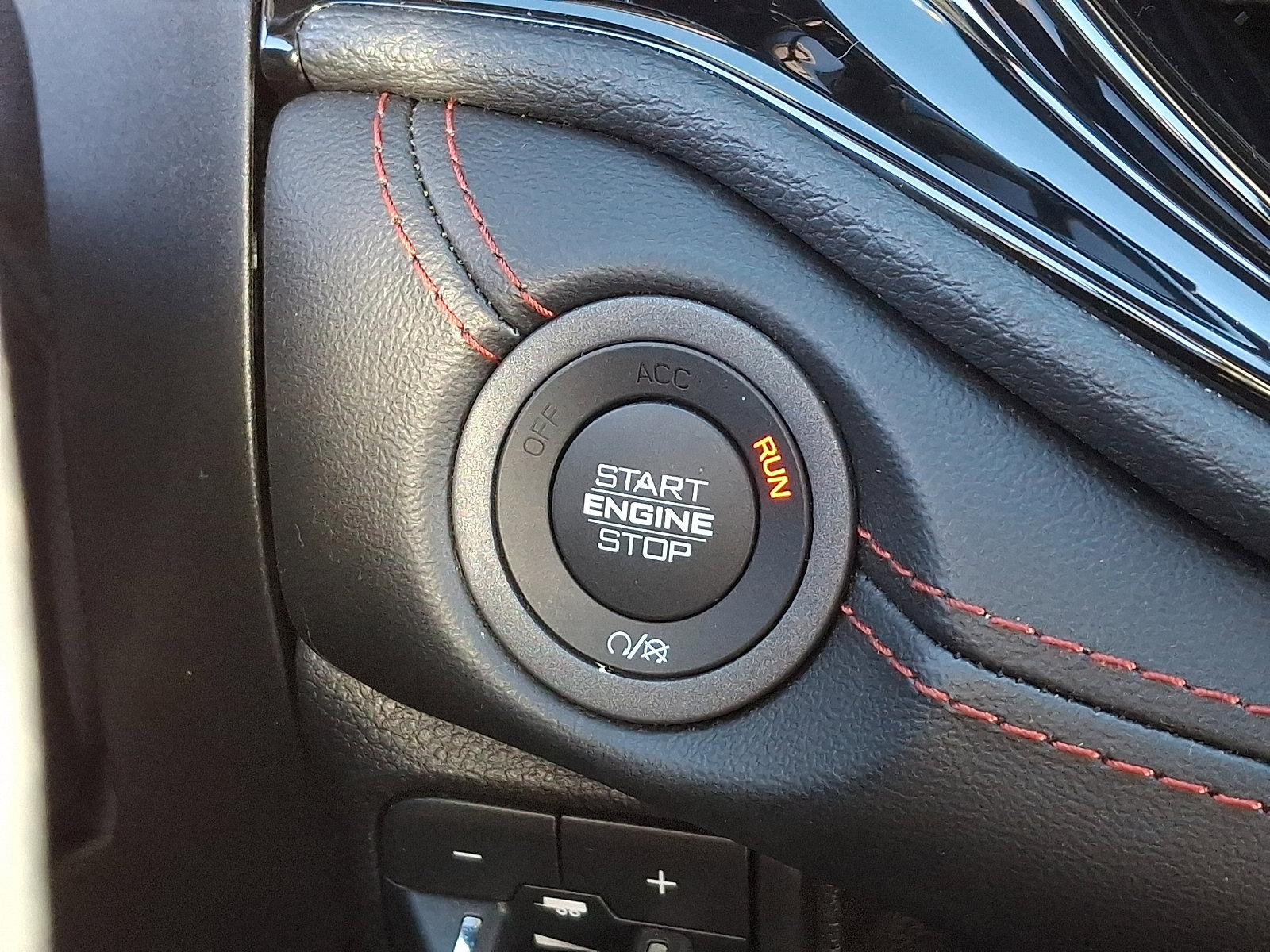 Used 2023 Dodge Durango R/T image 25