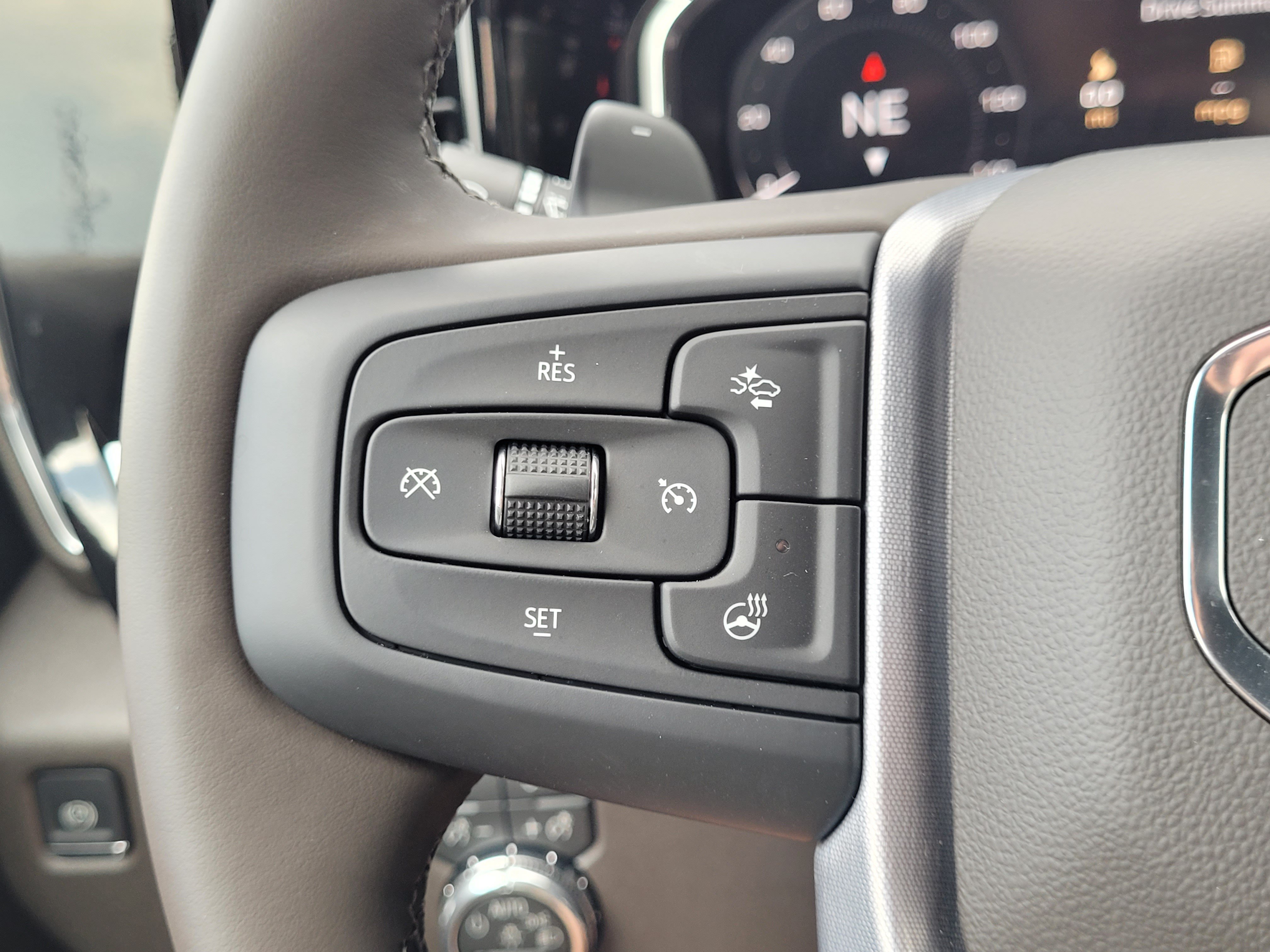 New 2026 GMC Sierra 1500 SLT AWD/4WD image 19