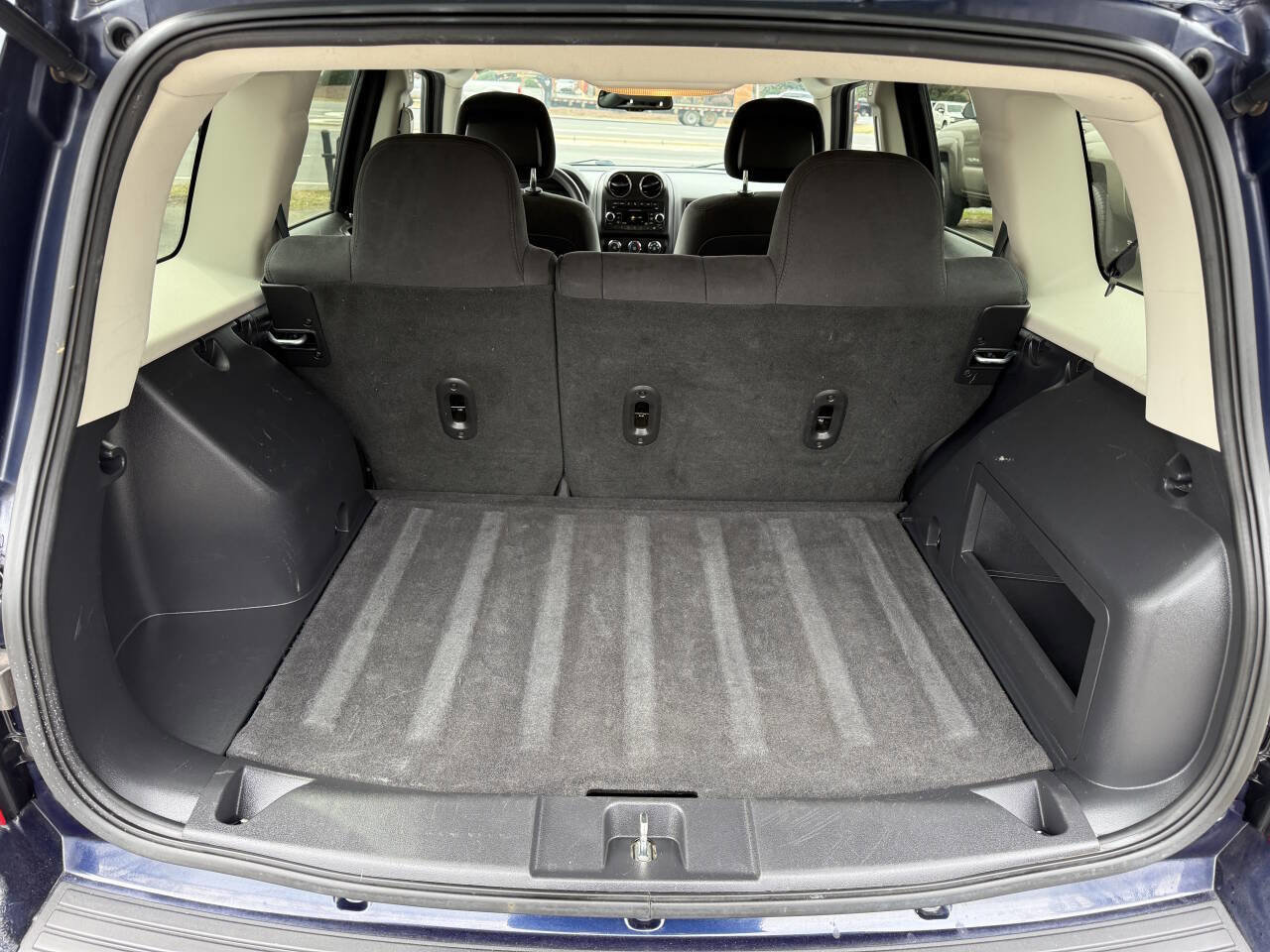 Used 2015 Jeep Patriot Sport w/ Power Value Group image 12