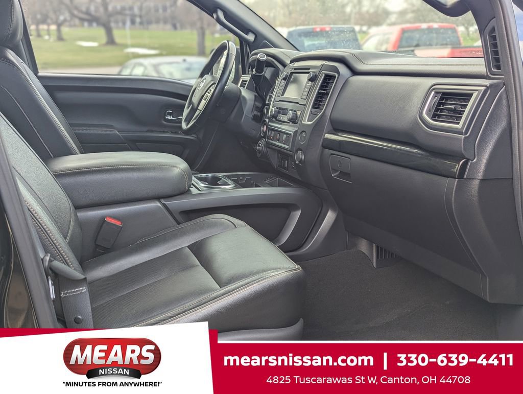 Used 2019 Nissan Titan SL w/ Midnight Edition image 16