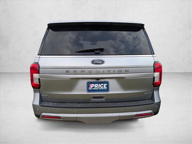 Used 2024 Ford Expedition Max XLT image 7