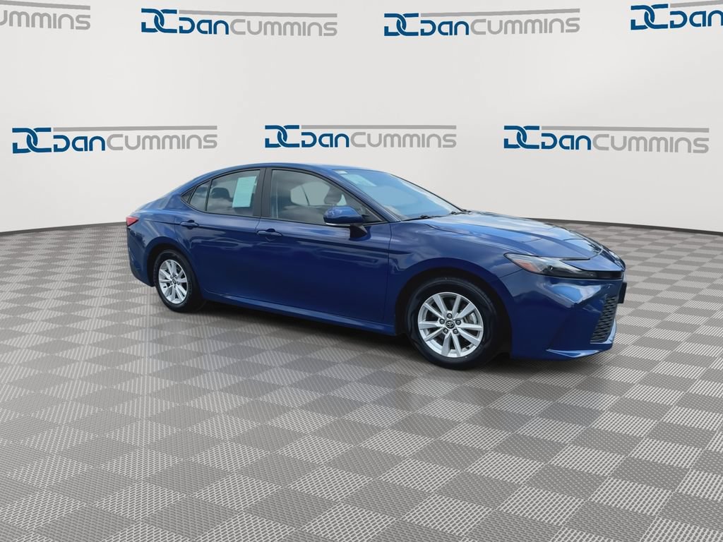 Used 2025 Toyota Camry LE FWD image 2