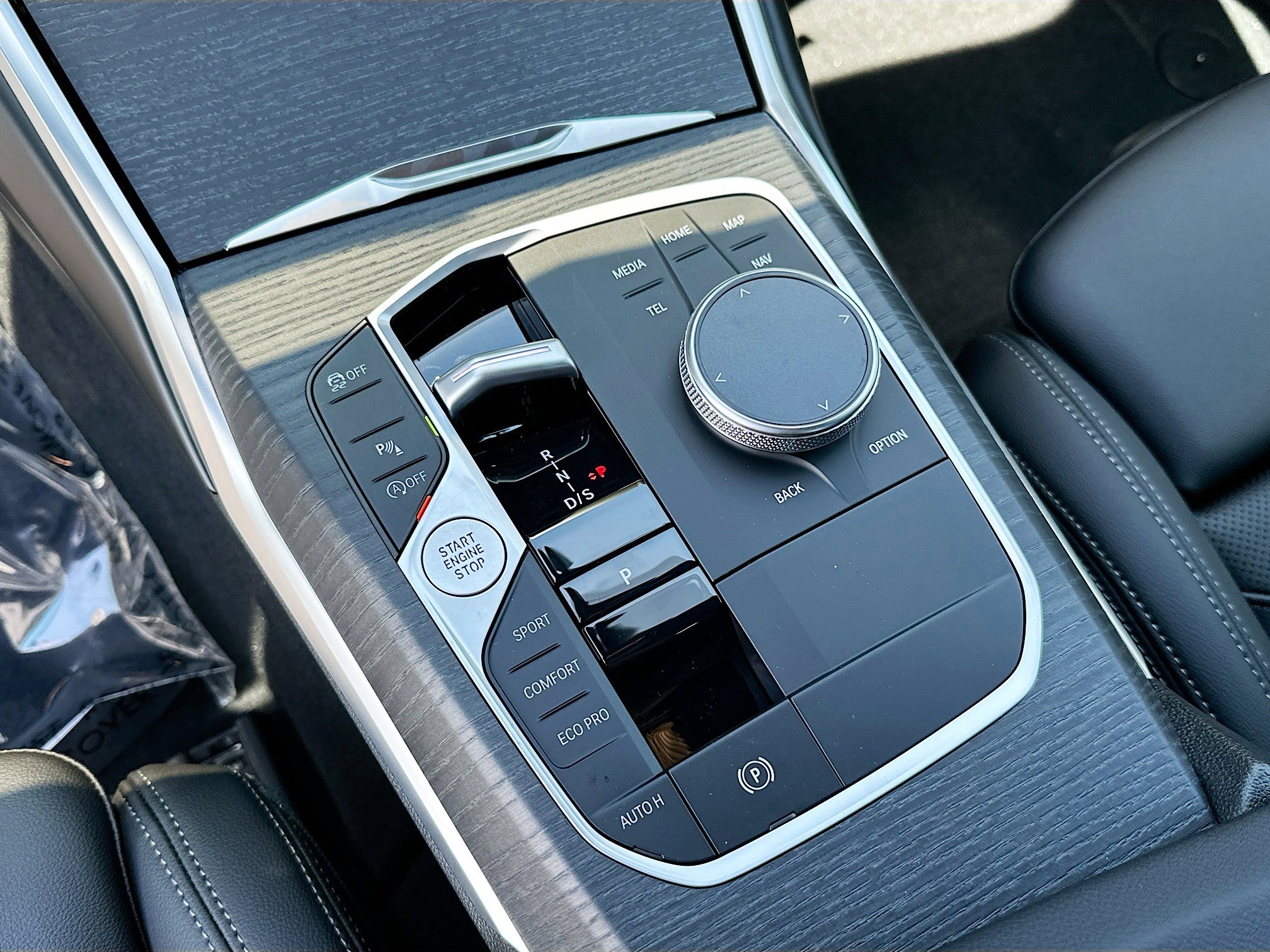 New 2025 BMW 330i 330i w/ Premium Package image 16