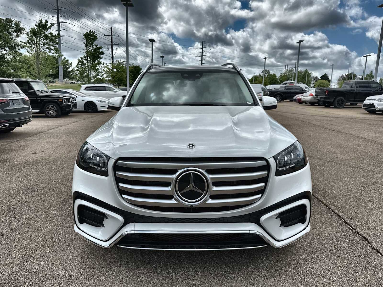 New 2026 Mercedes-Benz GLS 450 4MATIC image 12