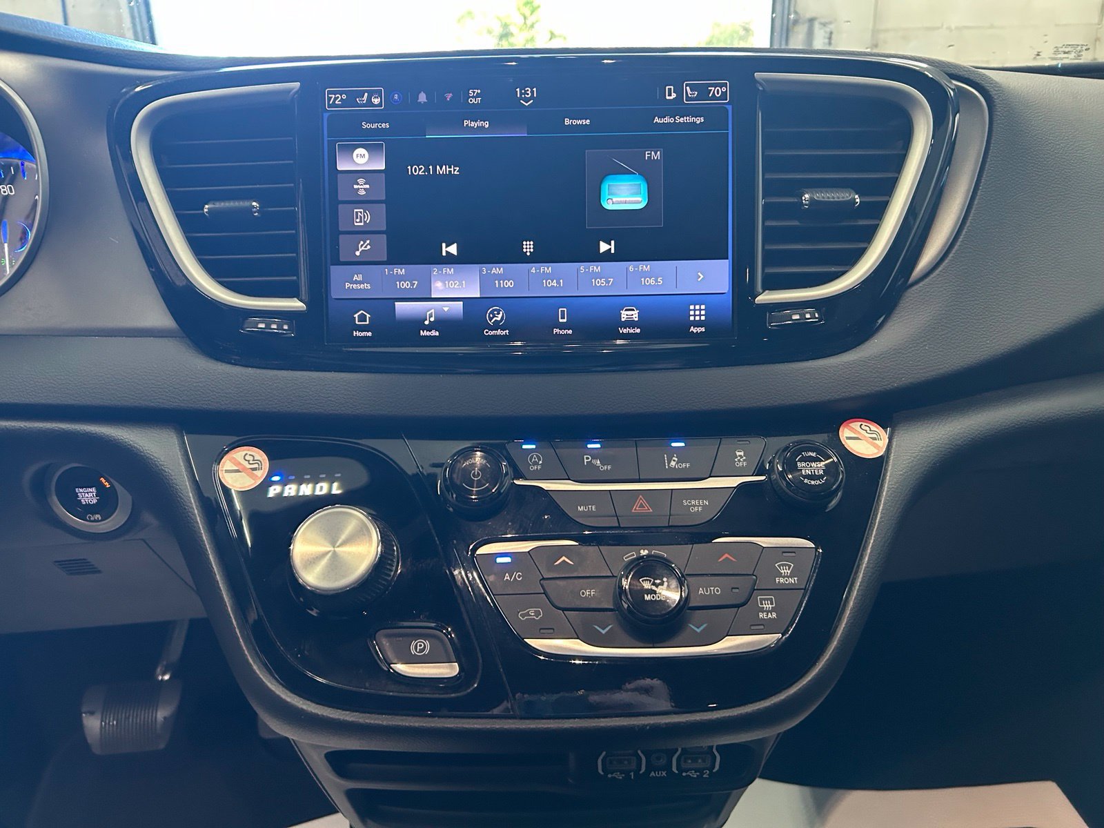 Used 2025 Chrysler Pacifica Select FWD image 20